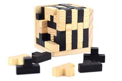 Casse tête en bois cubique - les jeux en bois